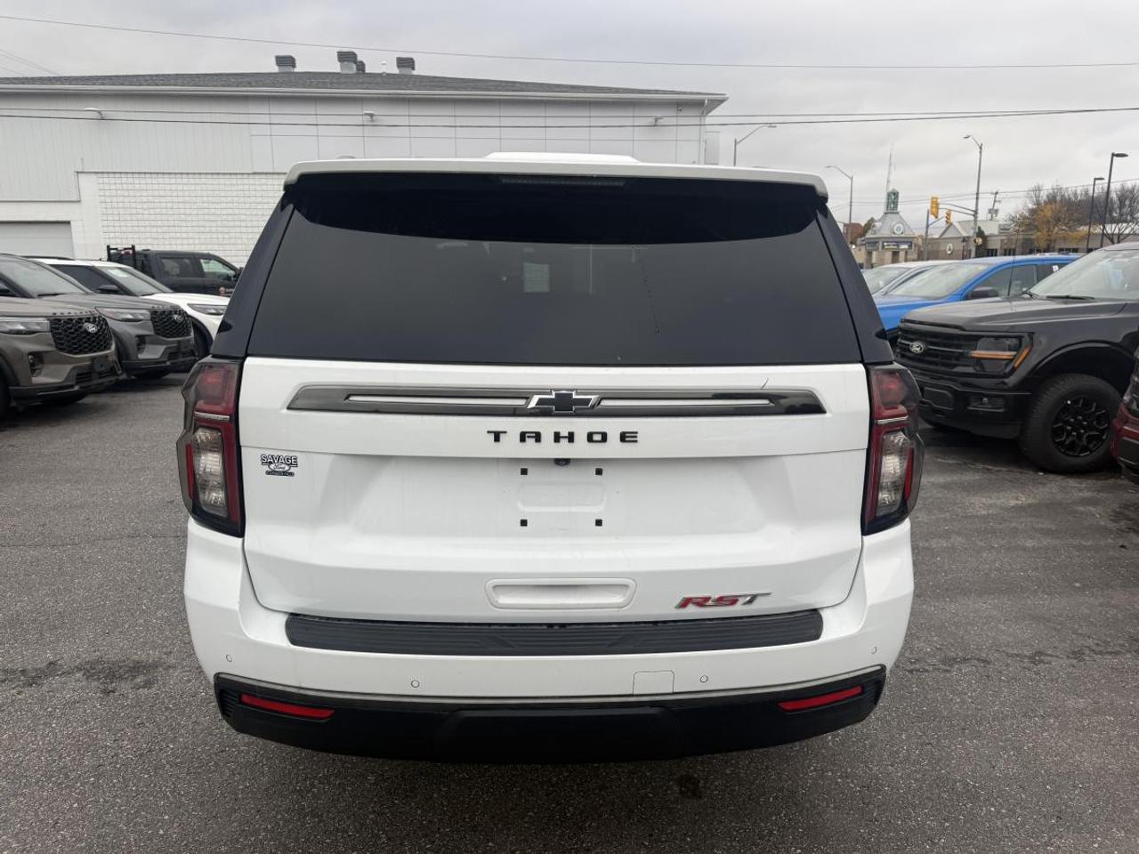 2021 Chevrolet Tahoe RST Photo3
