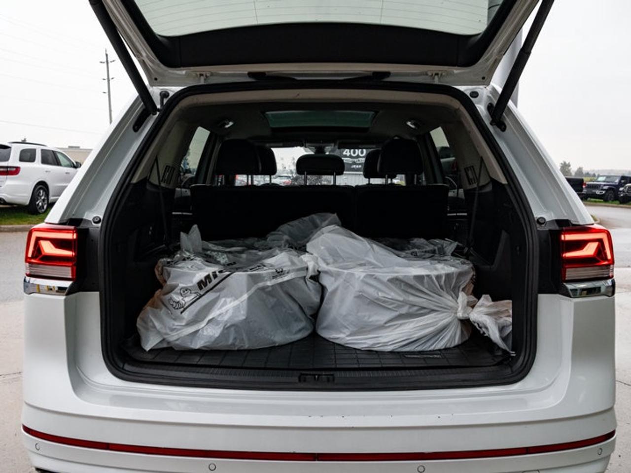 2022 Volkswagen Atlas EXECLINE Photo