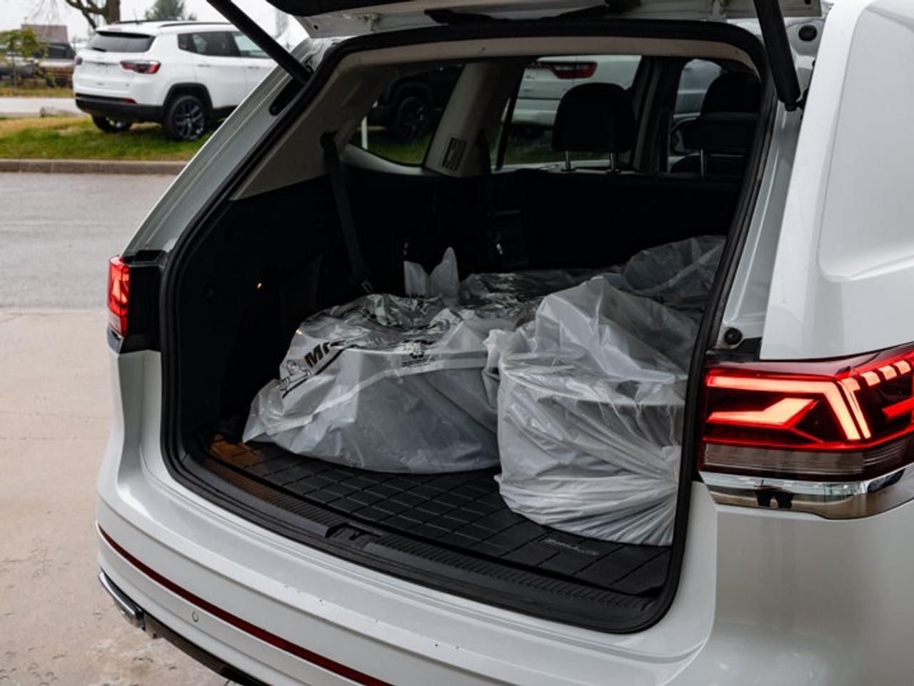 2022 Volkswagen Atlas EXECLINE Photo
