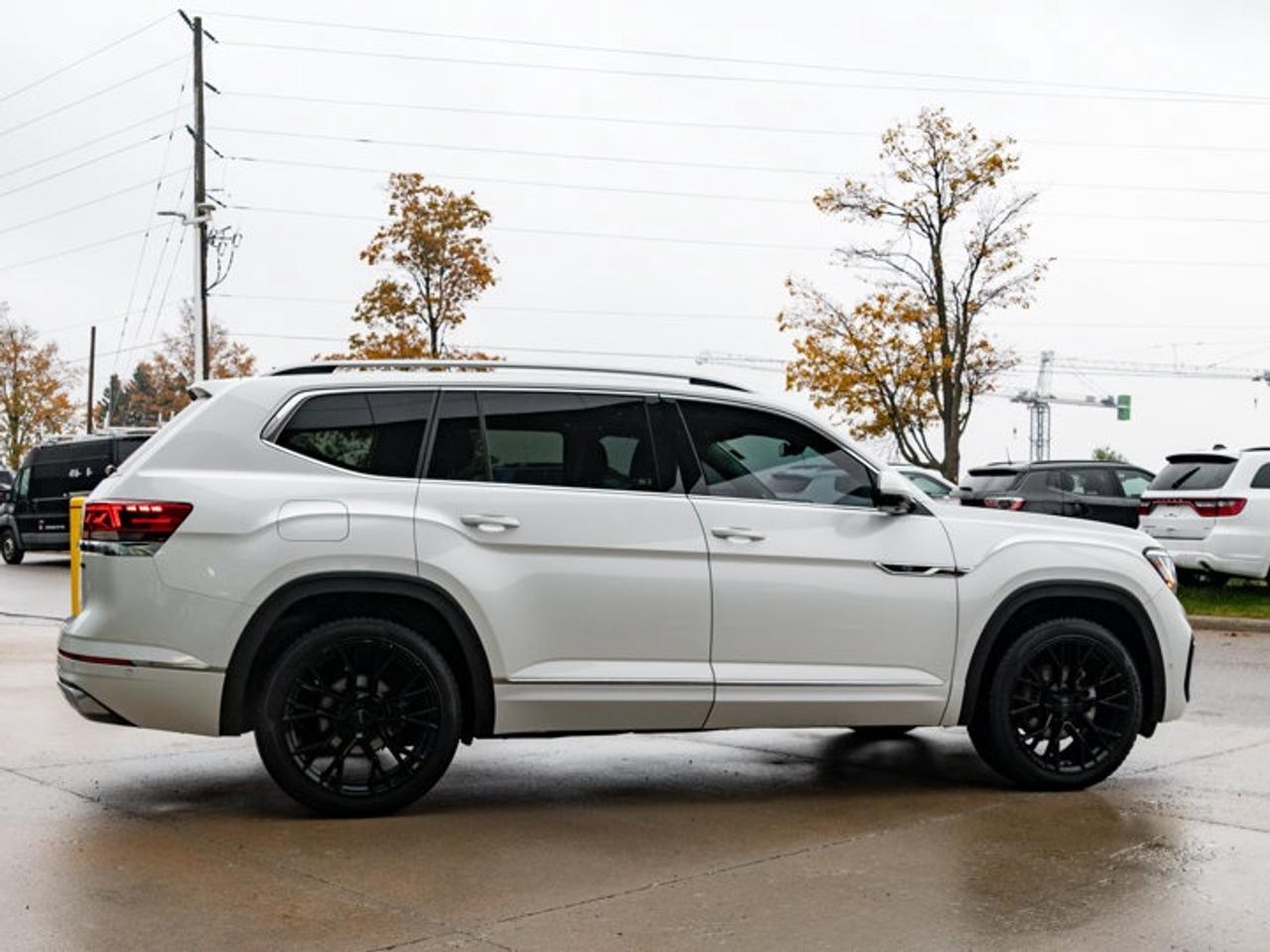2022 Volkswagen Atlas EXECLINE Photo