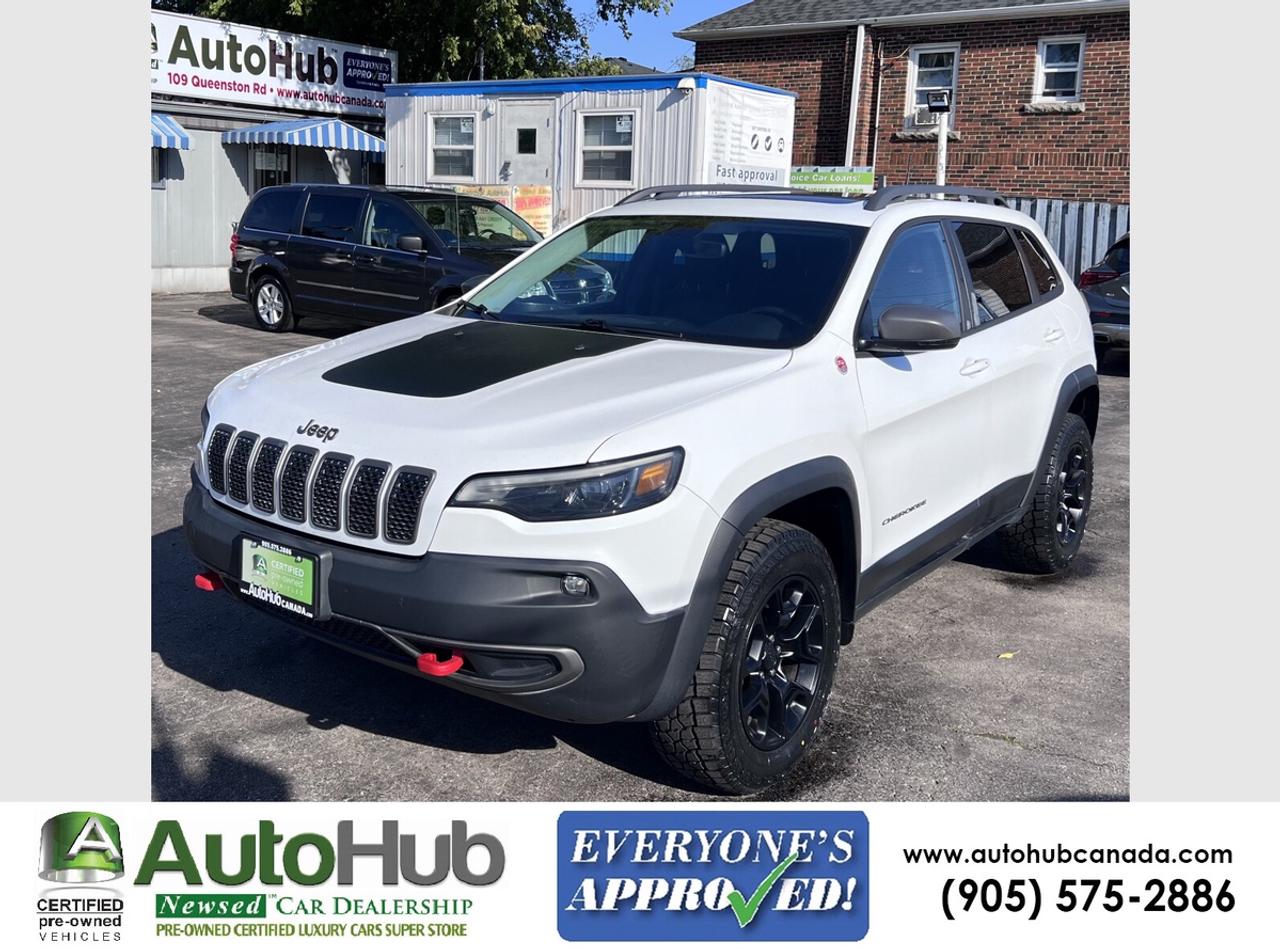 2019 Jeep Cherokee TRAILHAWK ELITE-TOP OF THE LINE Photo