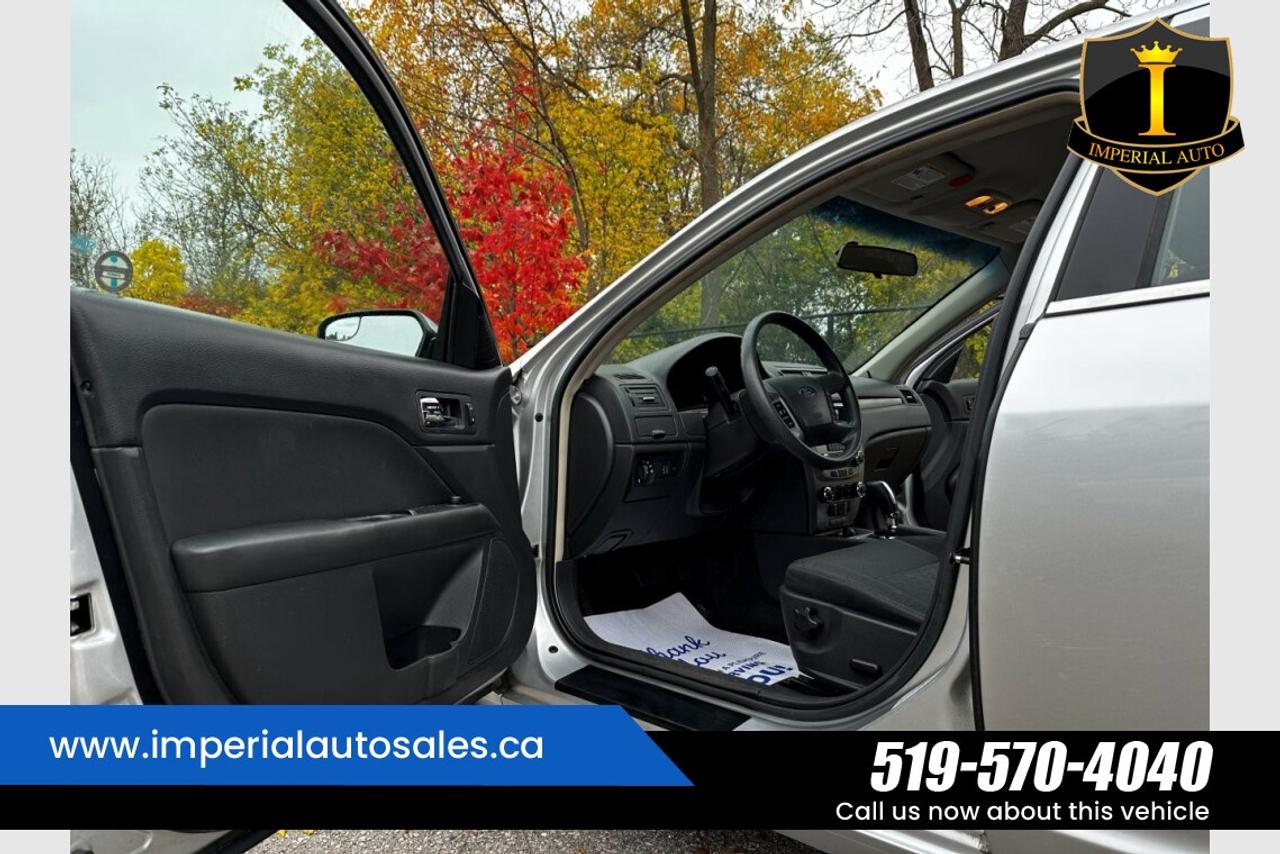 2012 Ford Fusion SE Photo