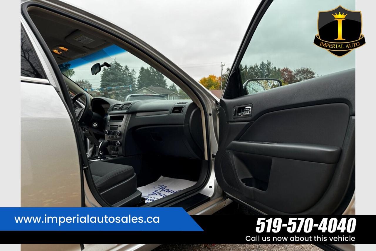 2012 Ford Fusion SE Photo