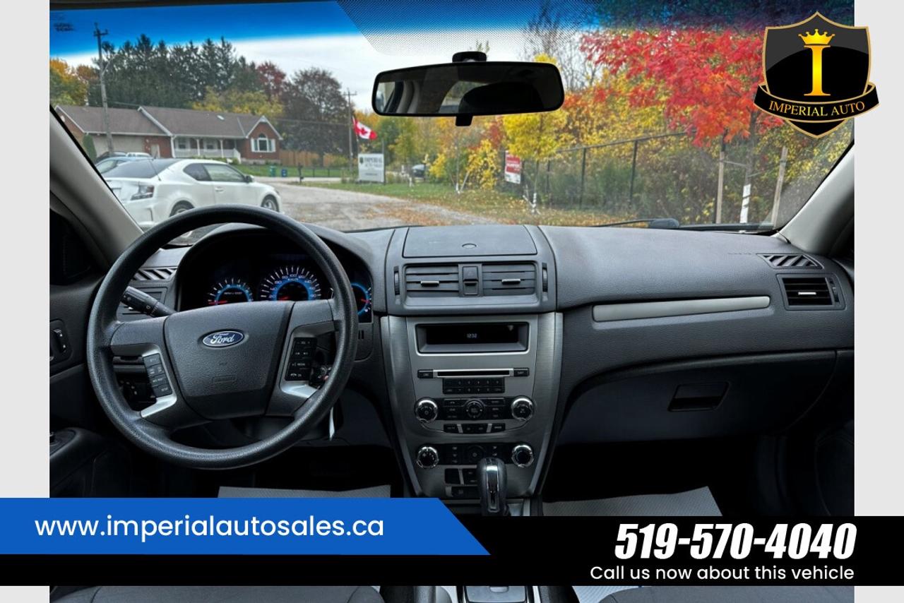 2012 Ford Fusion SE Photo