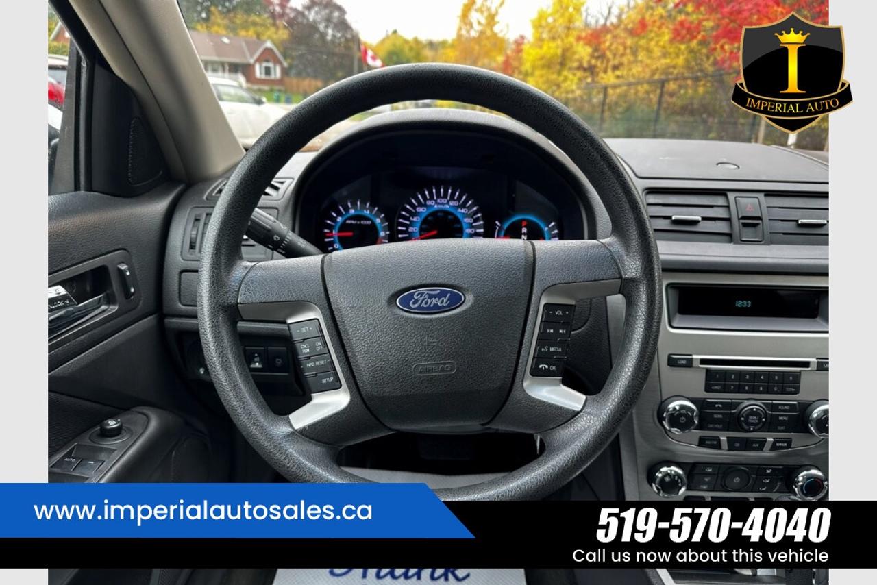2012 Ford Fusion SE Photo