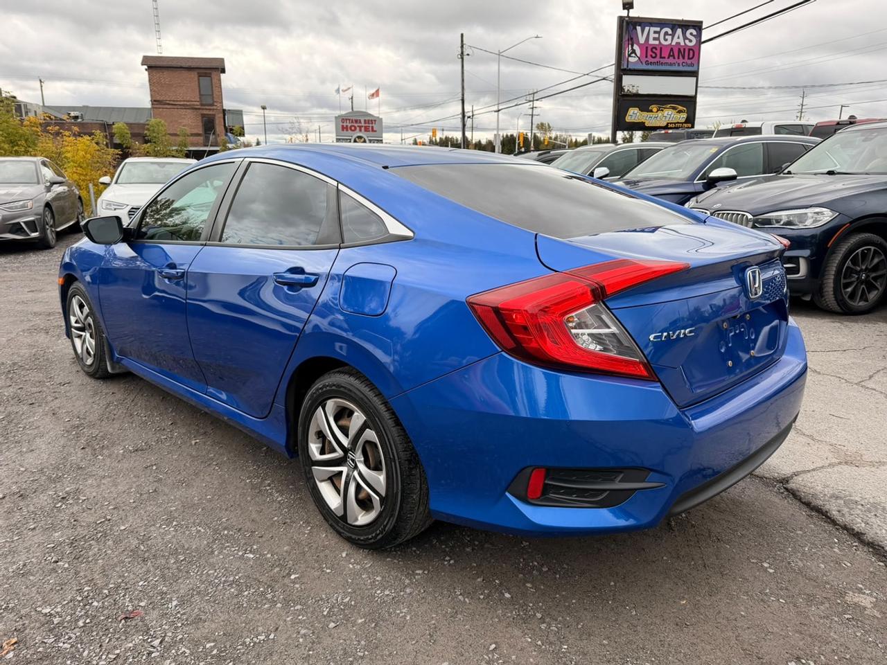 2018 Honda Civic LX Photo