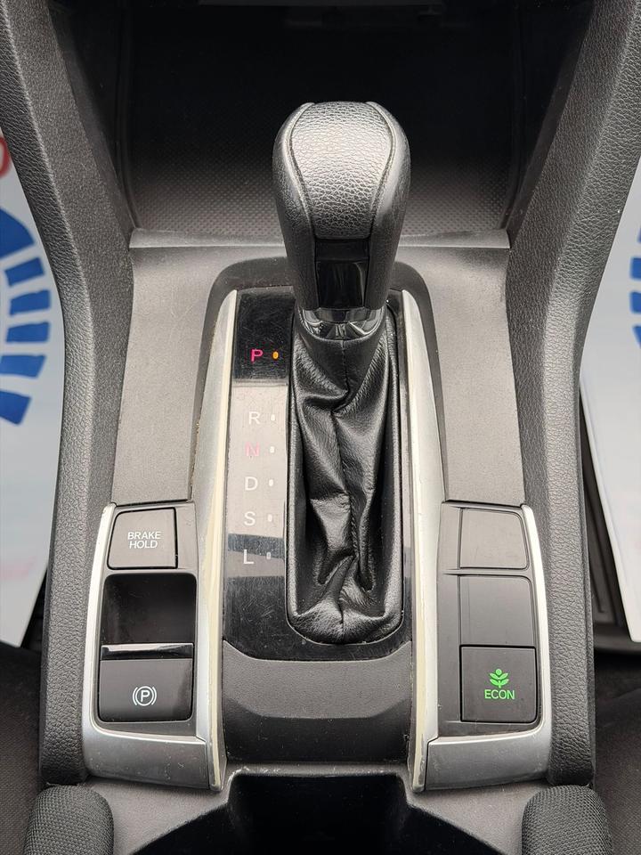 2018 Honda Civic LX Photo