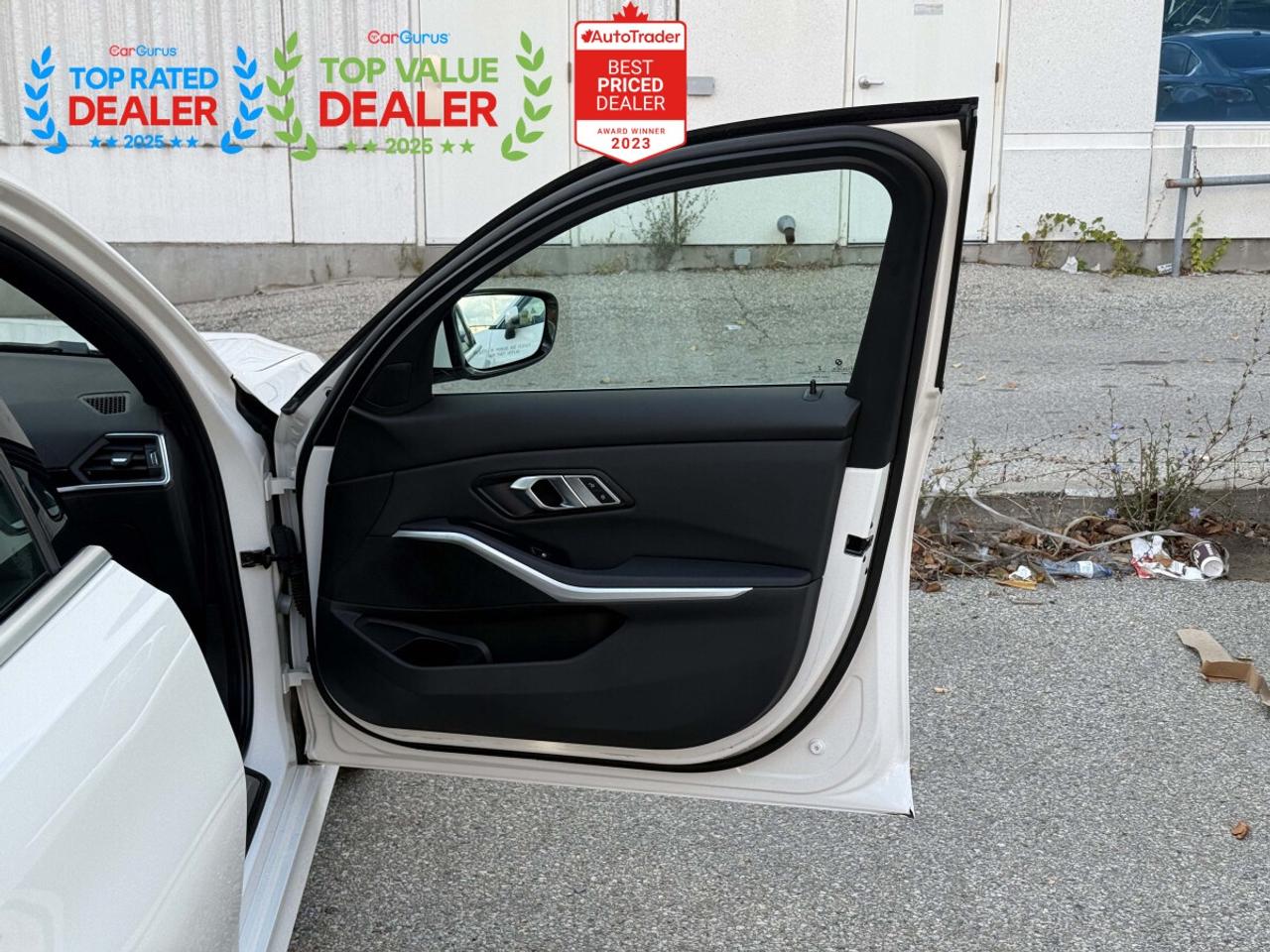 2020 BMW 3 Series PREMIUM PKG | PANO | LIKE NEW | LOADED Photo