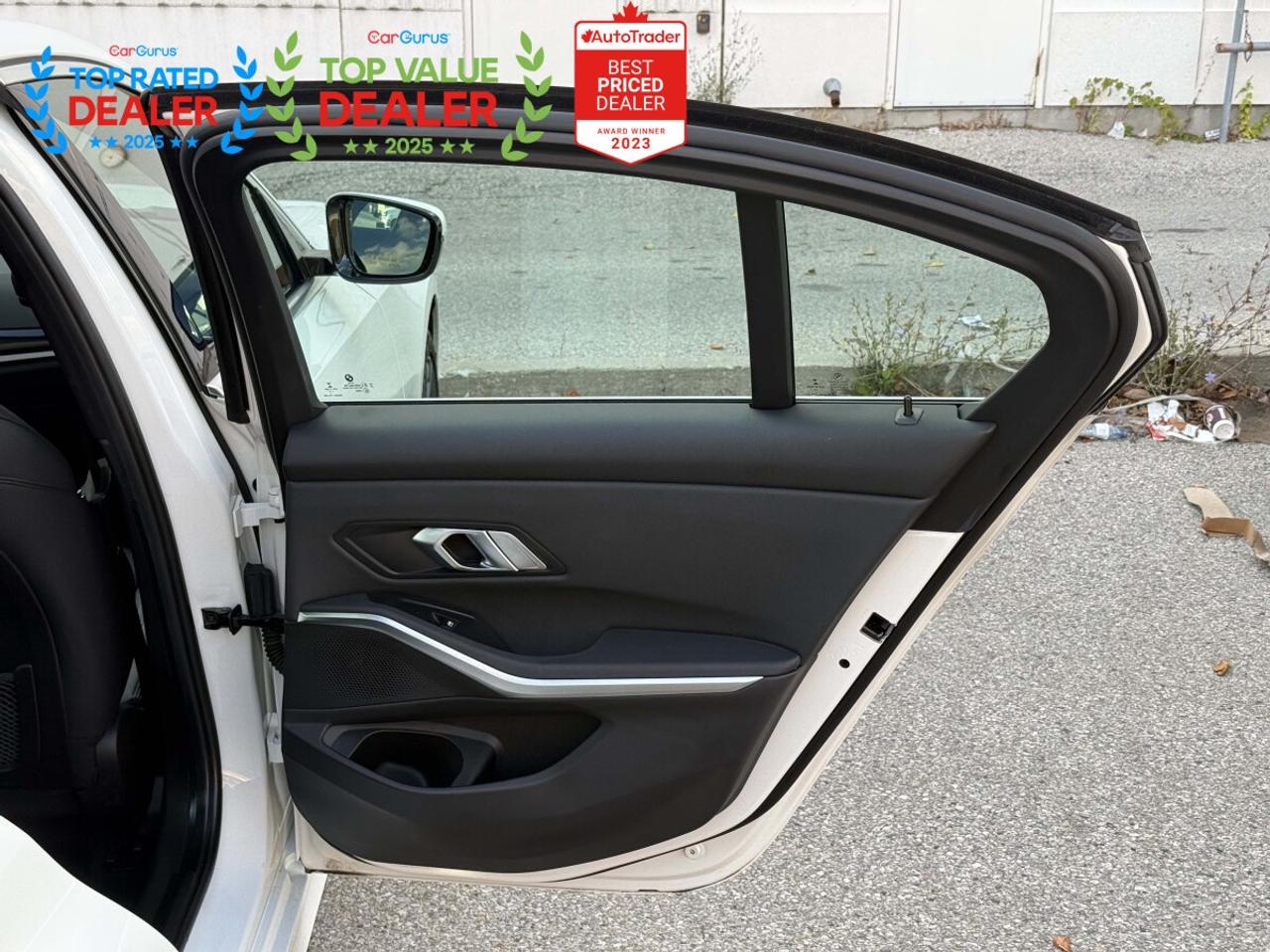 2020 BMW 3 Series PREMIUM PKG | PANO | LIKE NEW | LOADED Photo