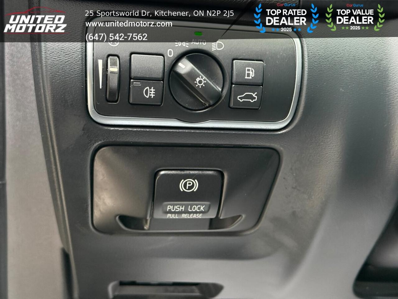 2015 Volvo S60 T6 Drive-E-FWD 2.0L~SAEFTY CERTIFIED~LOW KMS~ Photo