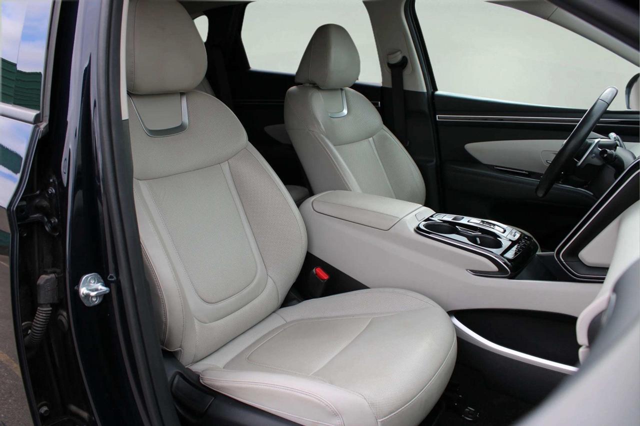 2023 Hyundai Tucson Hybrid Luxury Photo