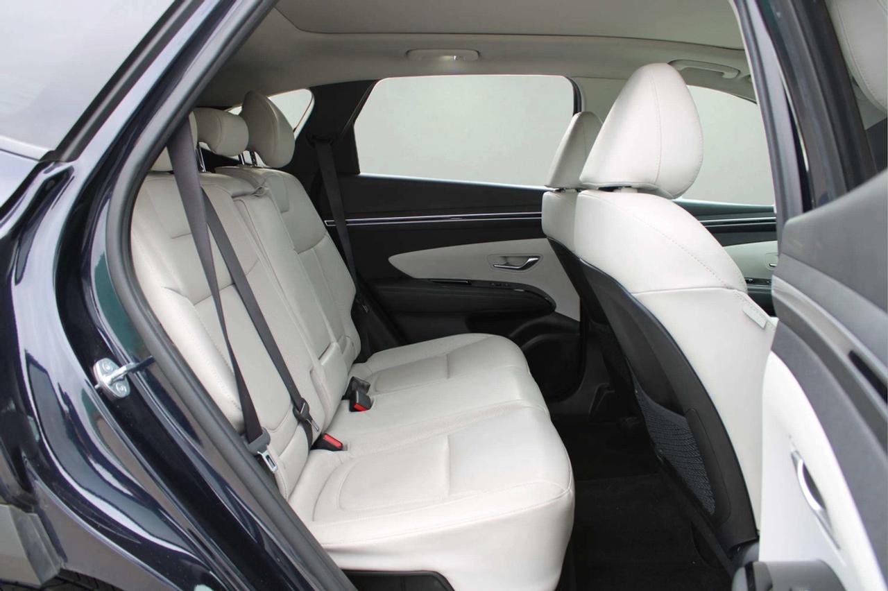 2023 Hyundai Tucson Hybrid Luxury Photo