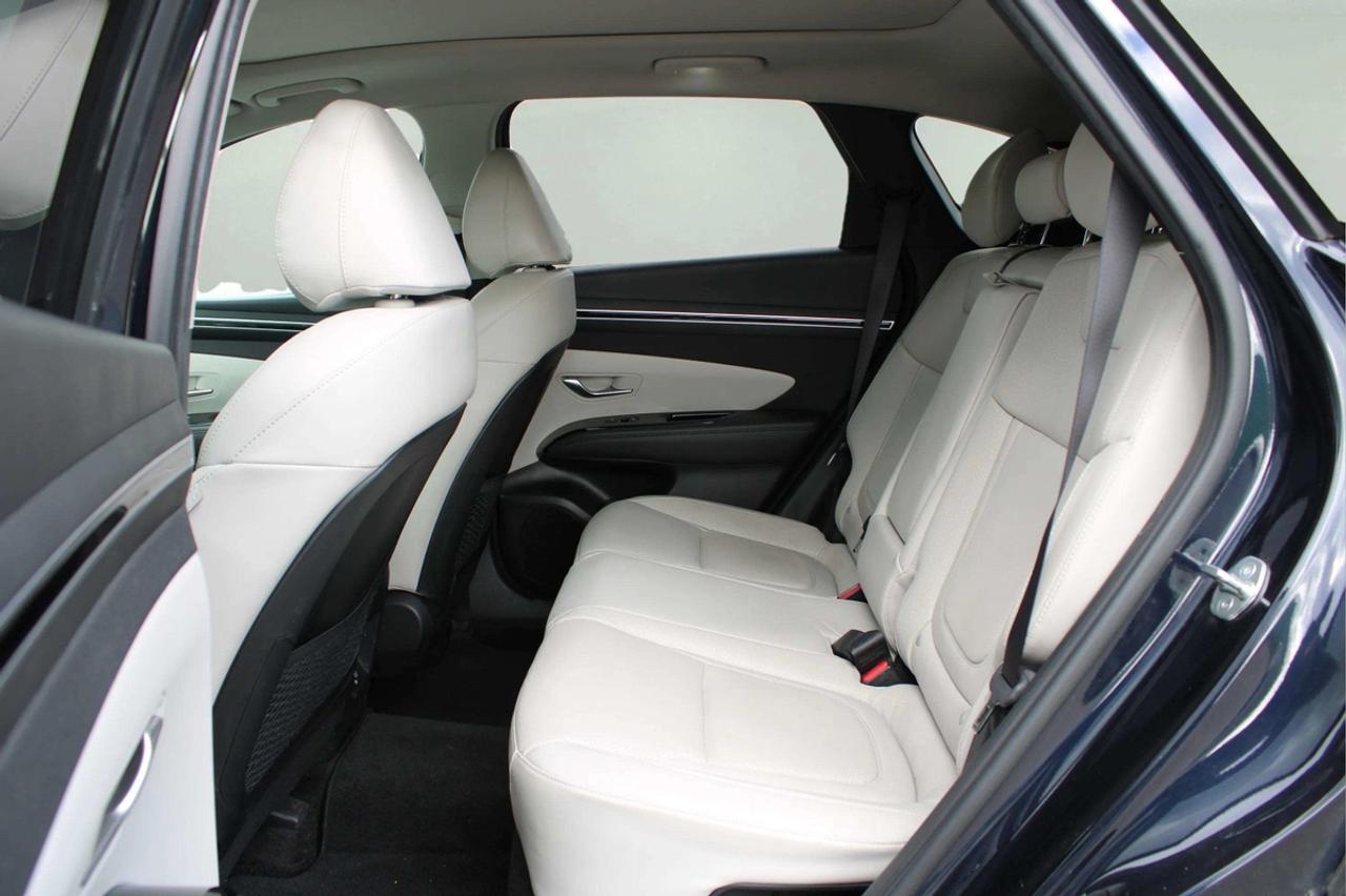 2023 Hyundai Tucson Hybrid Luxury Photo