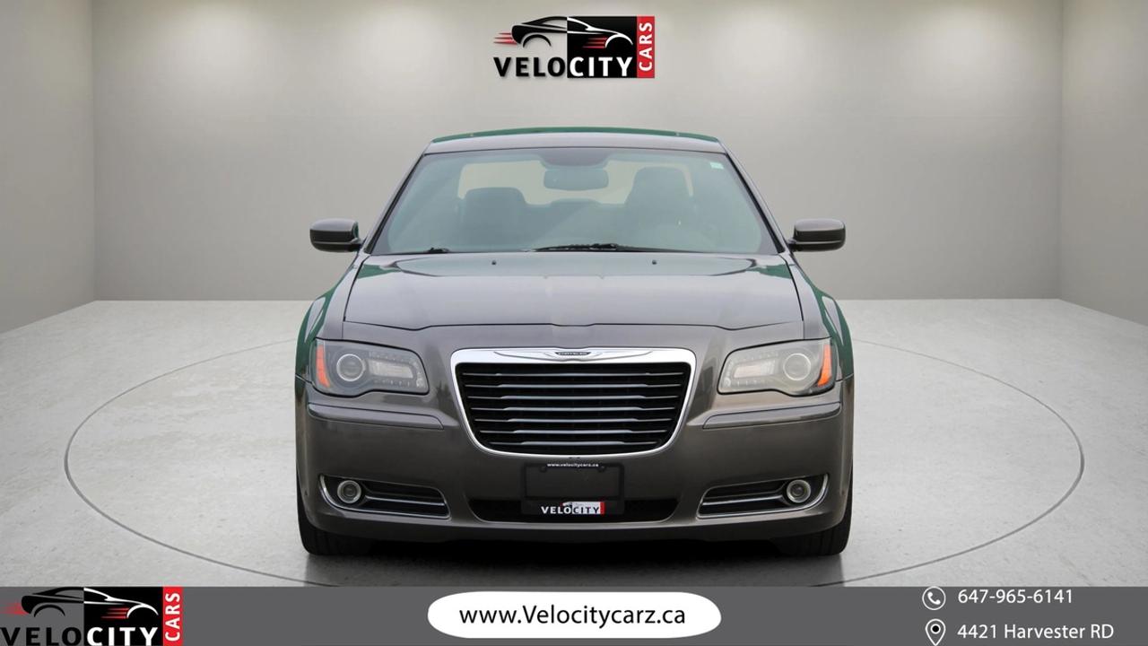 2013 Chrysler 300 S Photo
