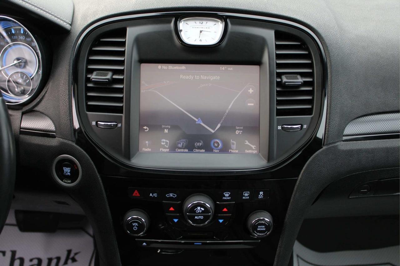 2013 Chrysler 300 S Photo