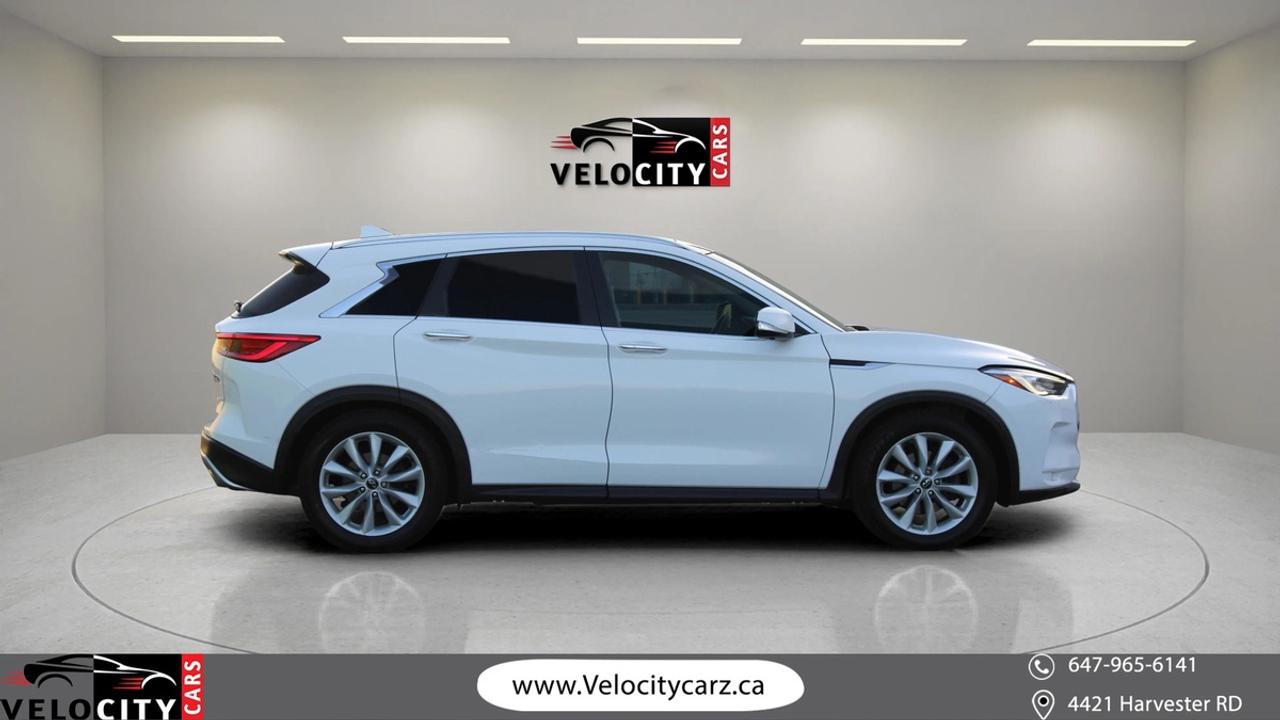 2019 Infiniti QX50 ESSENTIAL Photo