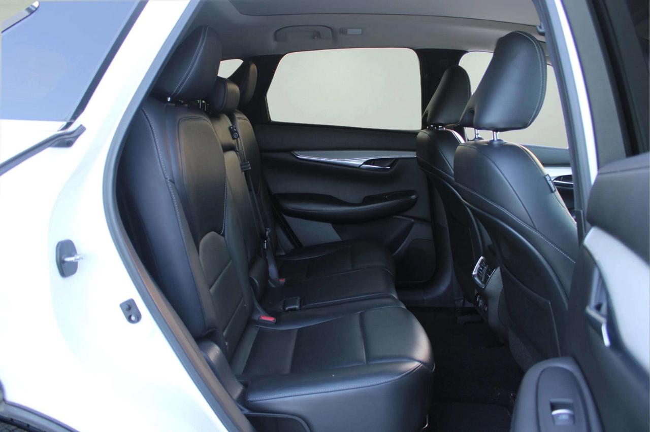 2019 Infiniti QX50 ESSENTIAL Photo