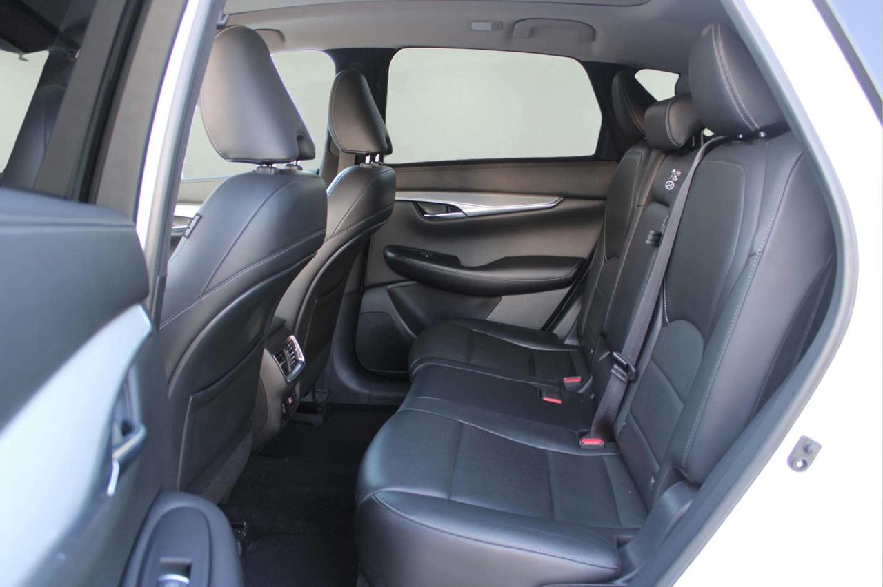 2019 Infiniti QX50 ESSENTIAL Photo