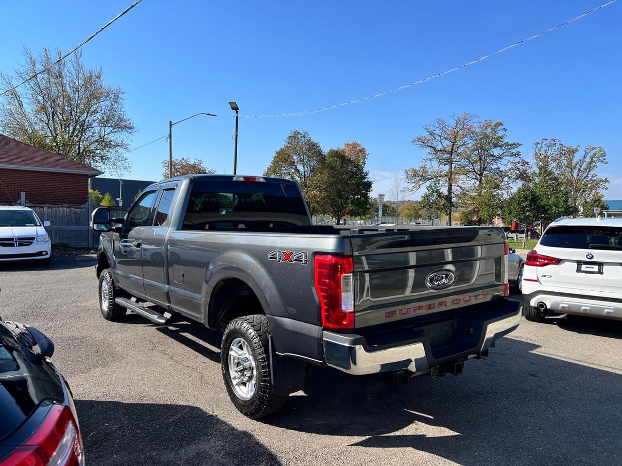 2017 Ford F-250 XL Photo2