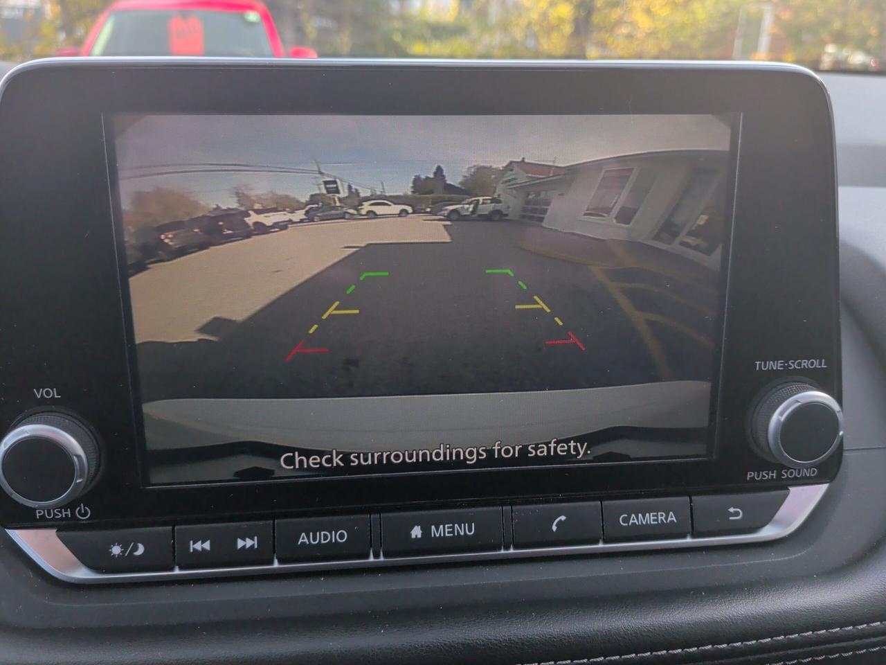 2025 Nissan Rogue AWD-SV-MOONROOF-HEATED SEAT/WHEEL-BEAUTY! Photo