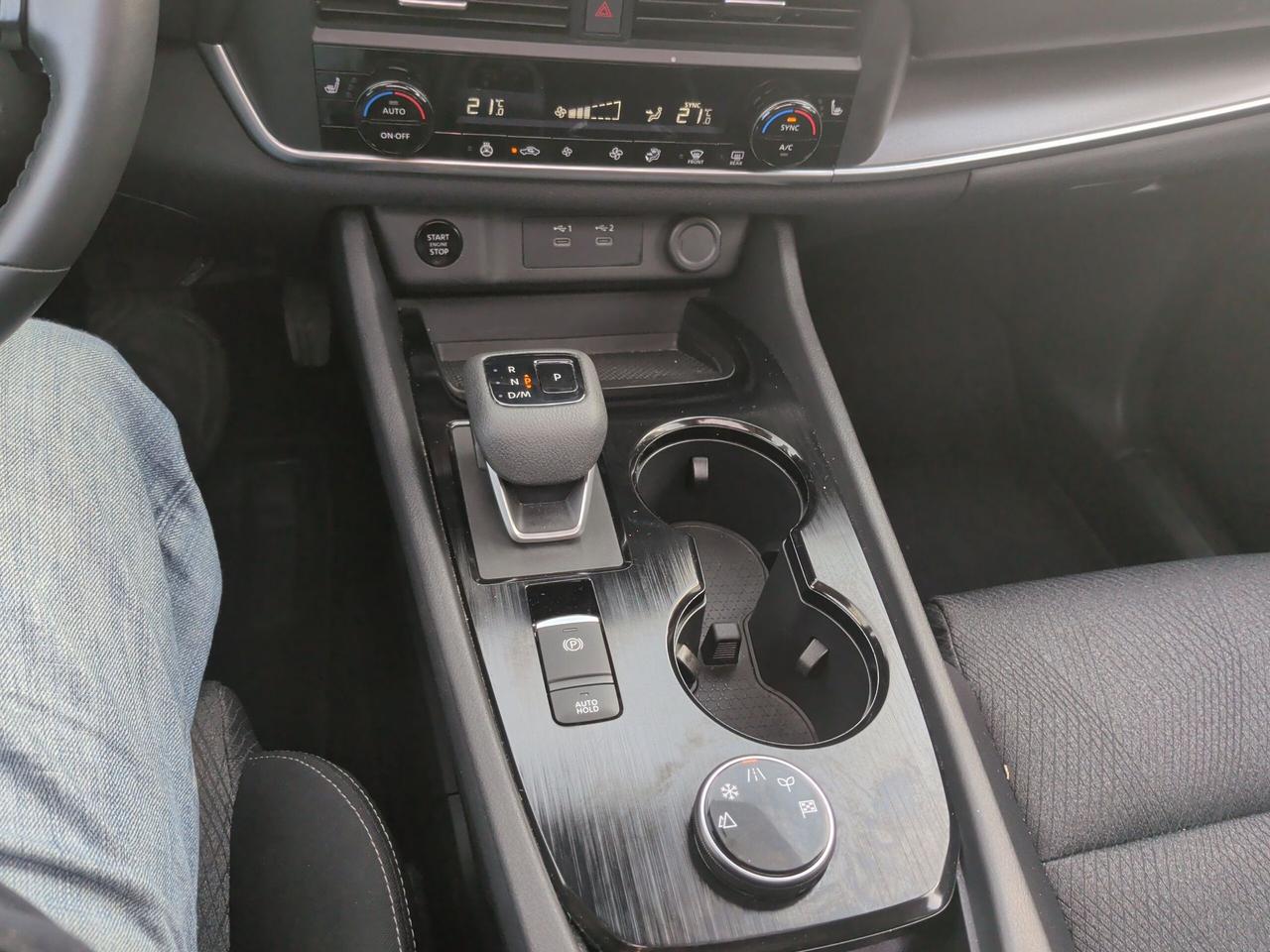 2025 Nissan Rogue AWD-SV-MOONROOF-HEATED SEAT/WHEEL-BEAUTY! Photo