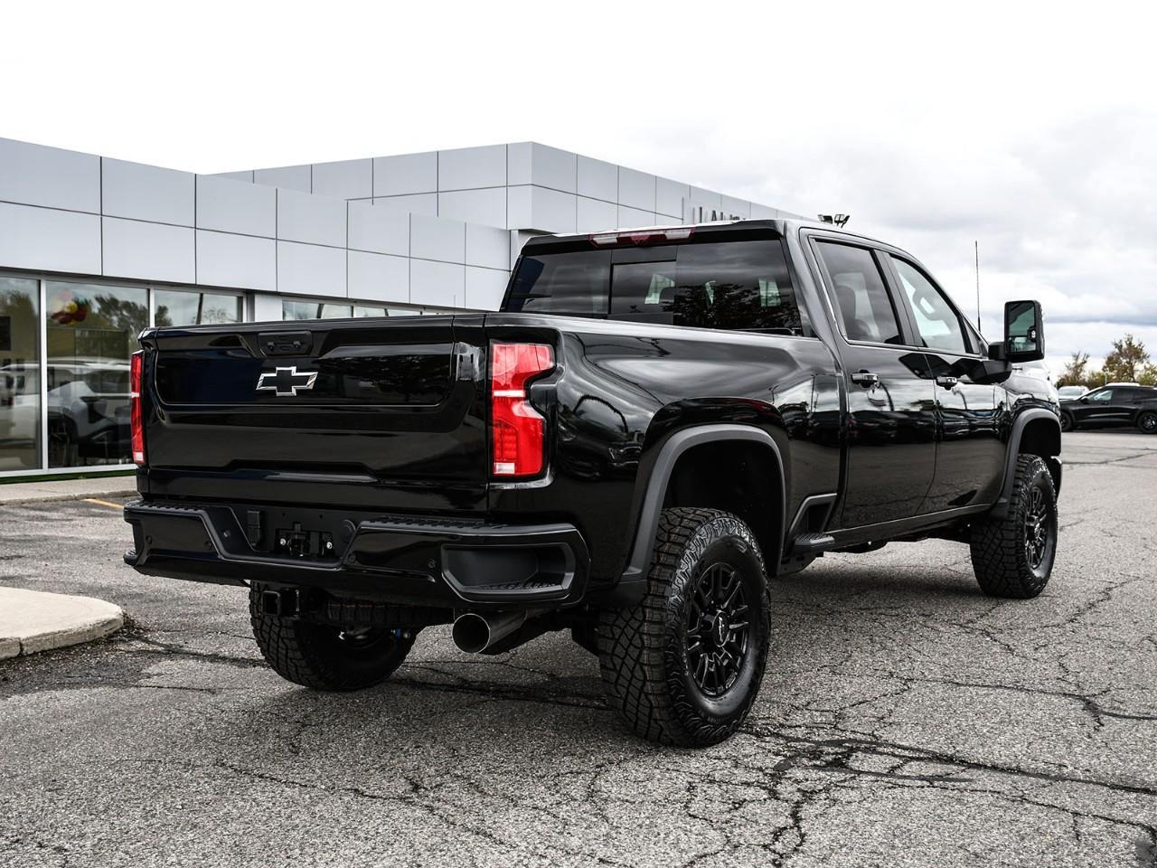 2026 Chevrolet Silverado 2500 HD ZR2 Photo