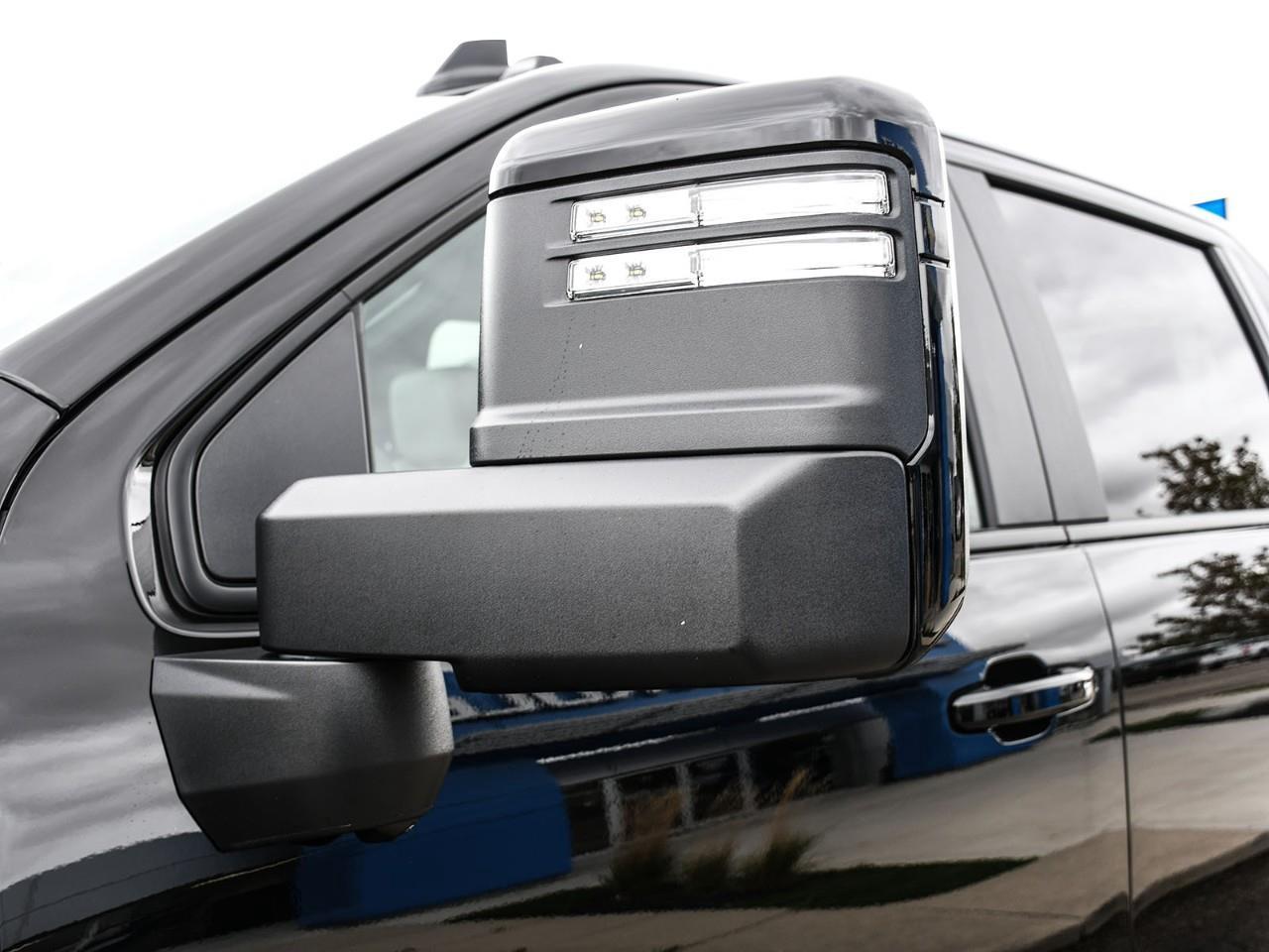 2026 Chevrolet Silverado 2500 HD ZR2 Photo