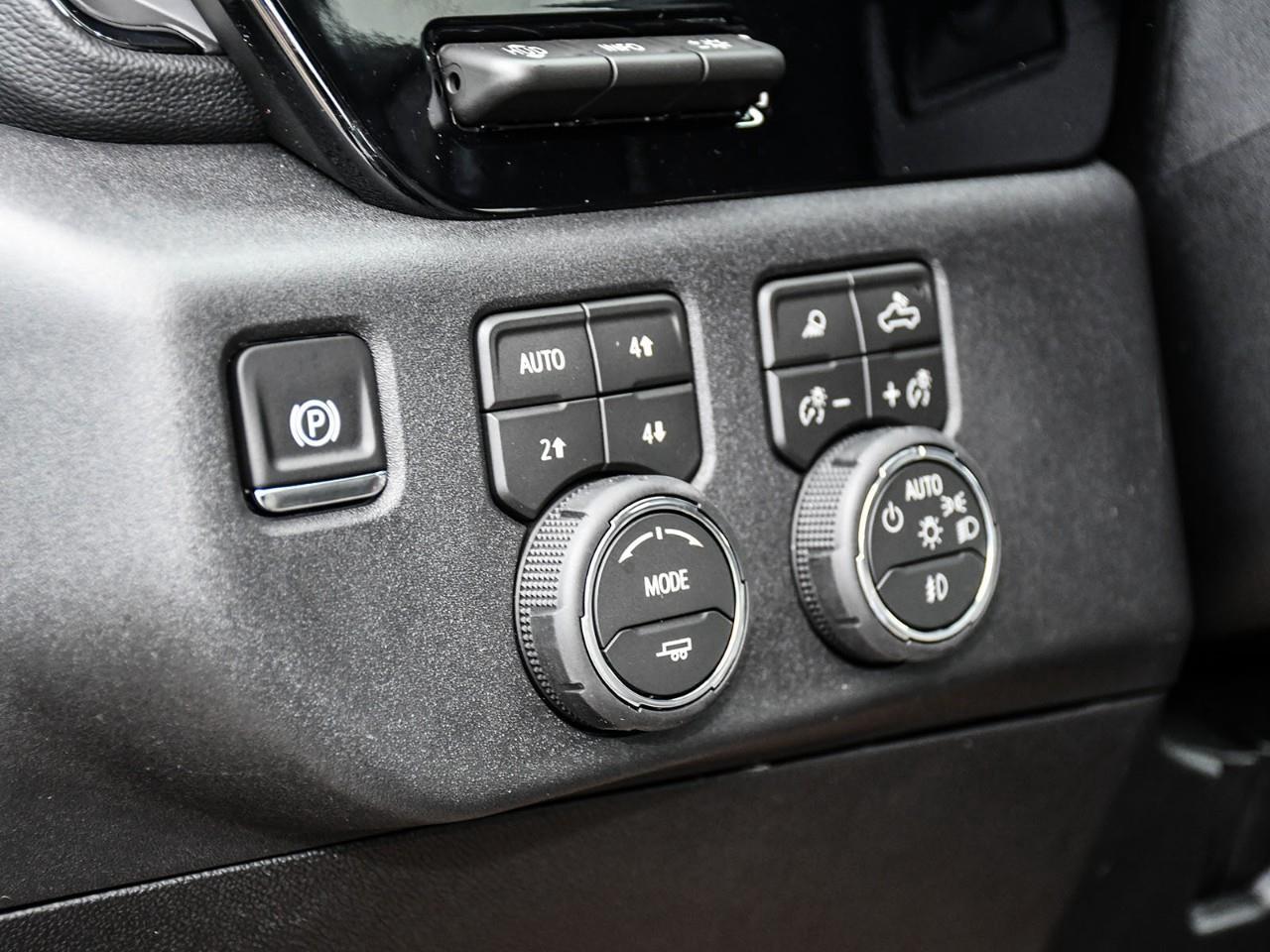 2026 Chevrolet Silverado 2500 HD ZR2 Photo