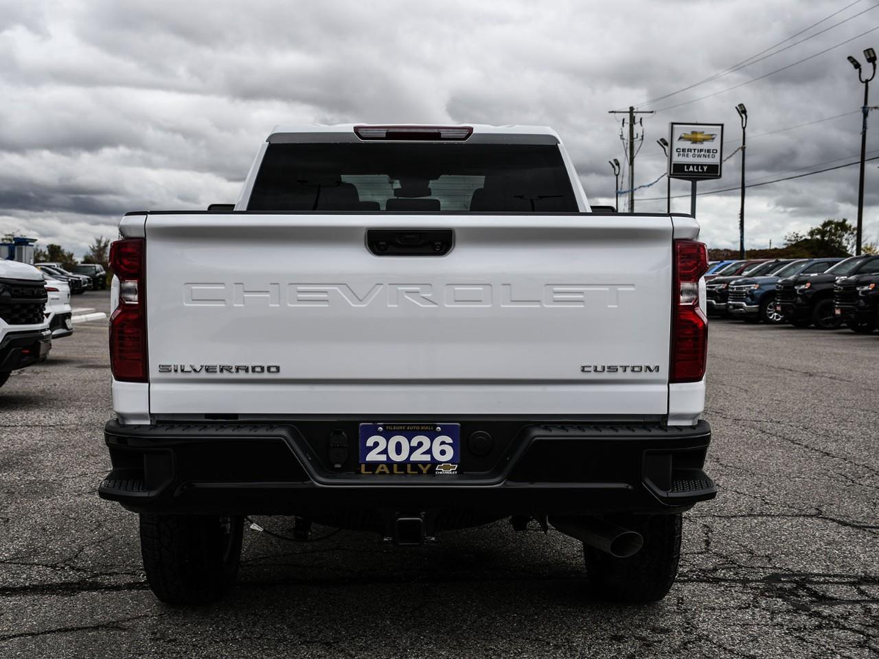 2026 Chevrolet Silverado 2500 HD Custom Photo