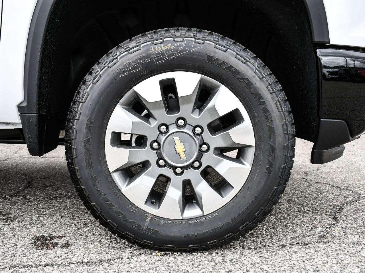 2026 Chevrolet Silverado 2500 HD Custom Photo