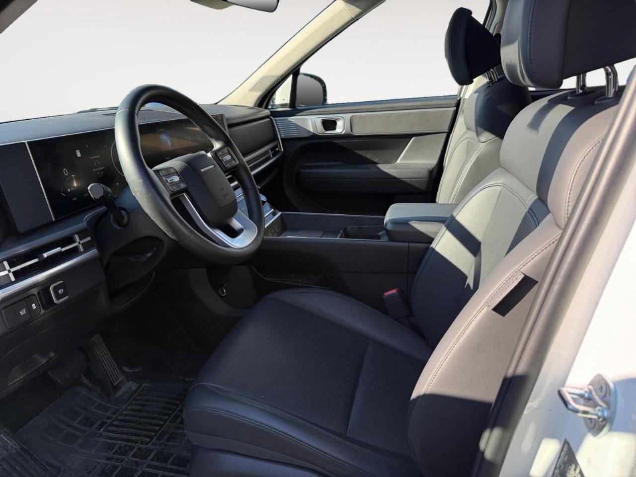 2024 Hyundai Santa Fe Hybrid Preferred AWD w/Trend Pkg Photo