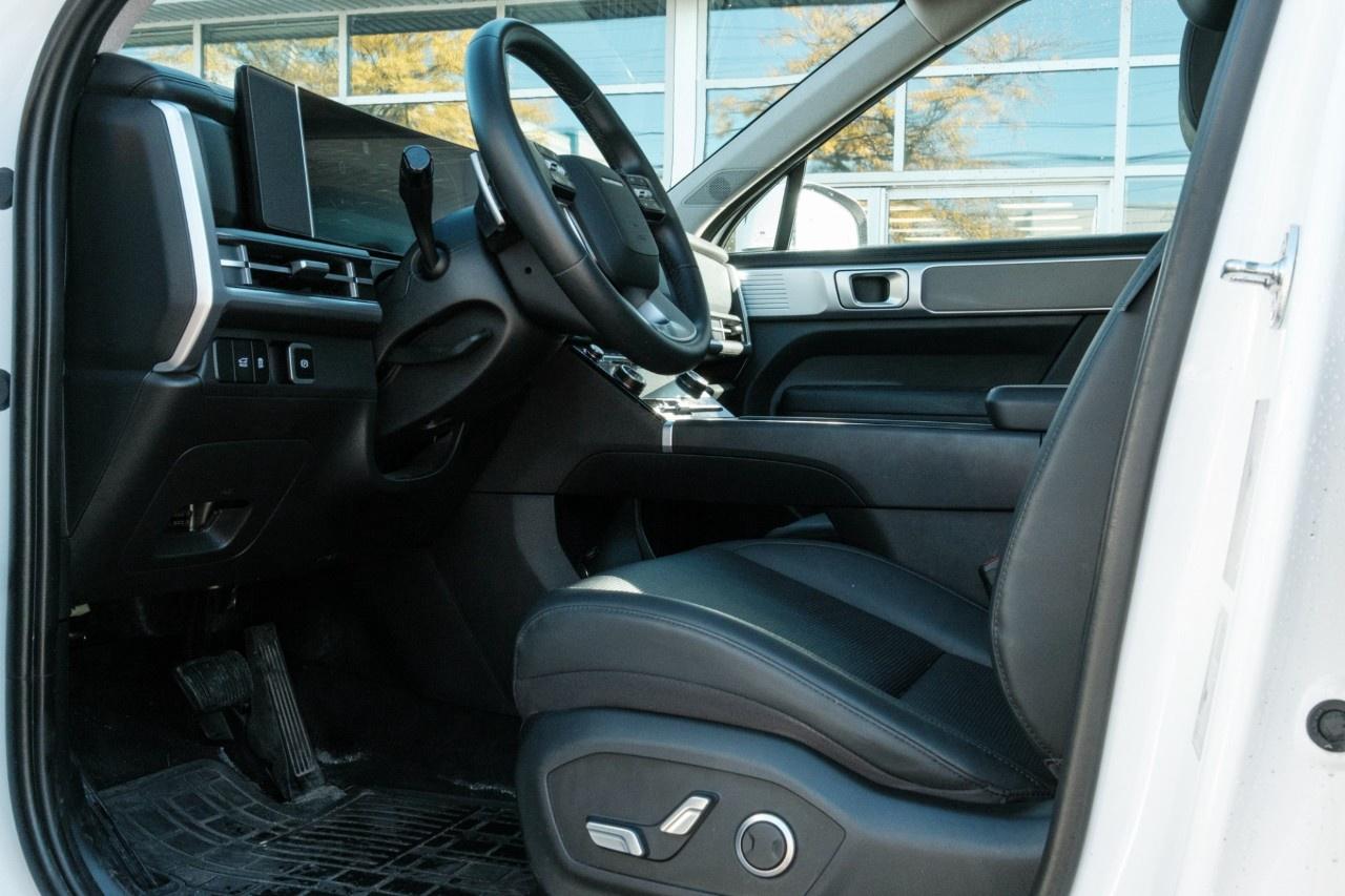 2024 Hyundai Santa Fe Hybrid Preferred AWD w/Trend Pkg Photo