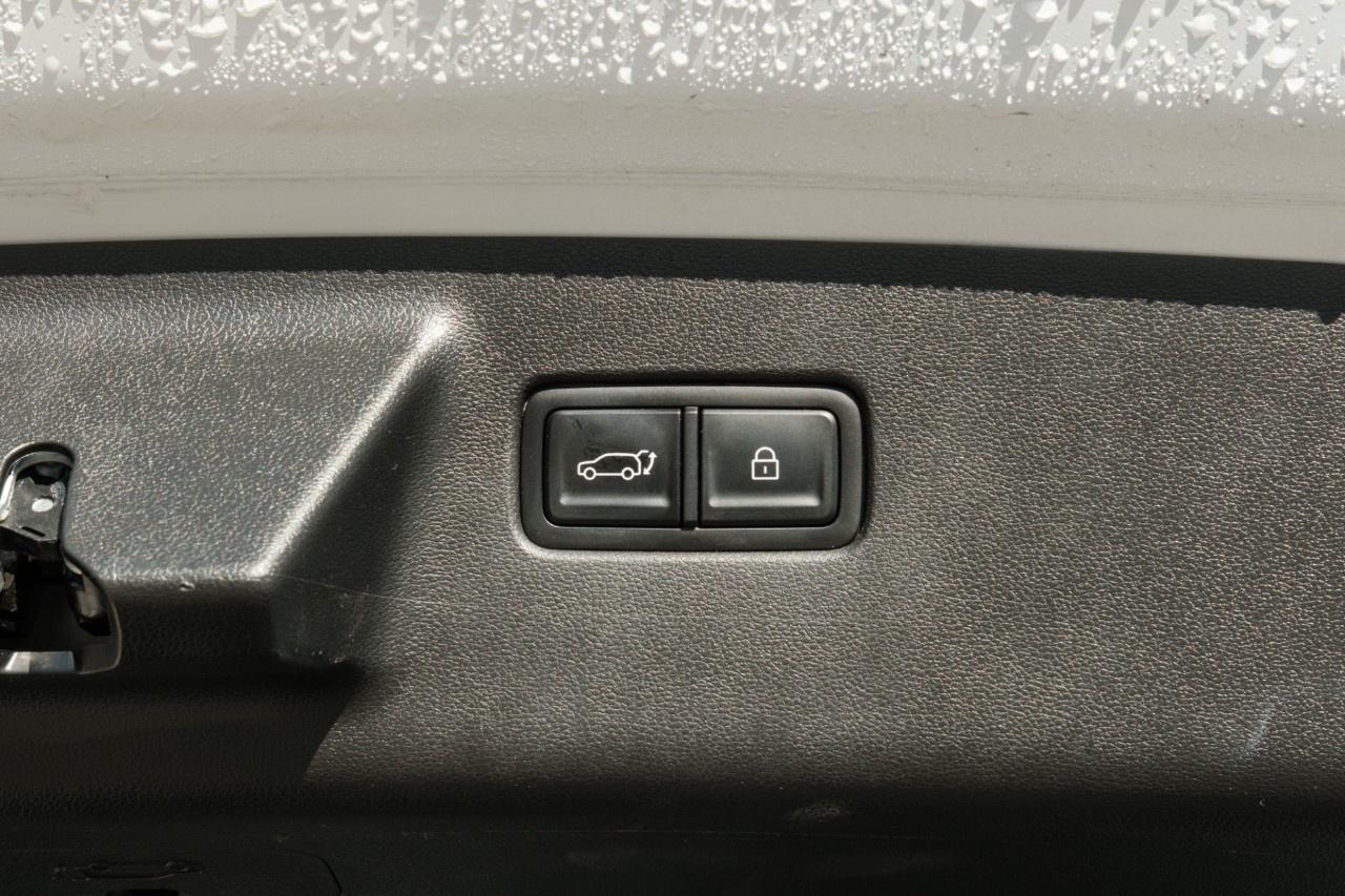 2024 Hyundai Santa Fe Hybrid Preferred AWD w/Trend Pkg Photo