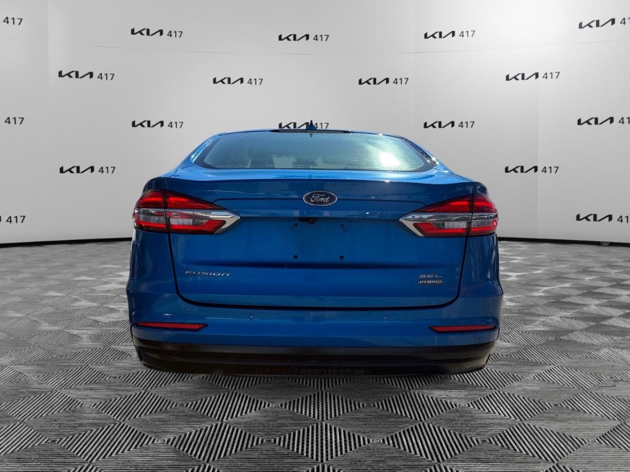 2020 Ford Fusion Hybrid SEL FWD Photo3