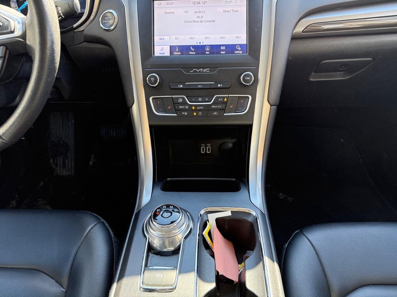 2020 Ford Fusion Hybrid SEL FWD Photo