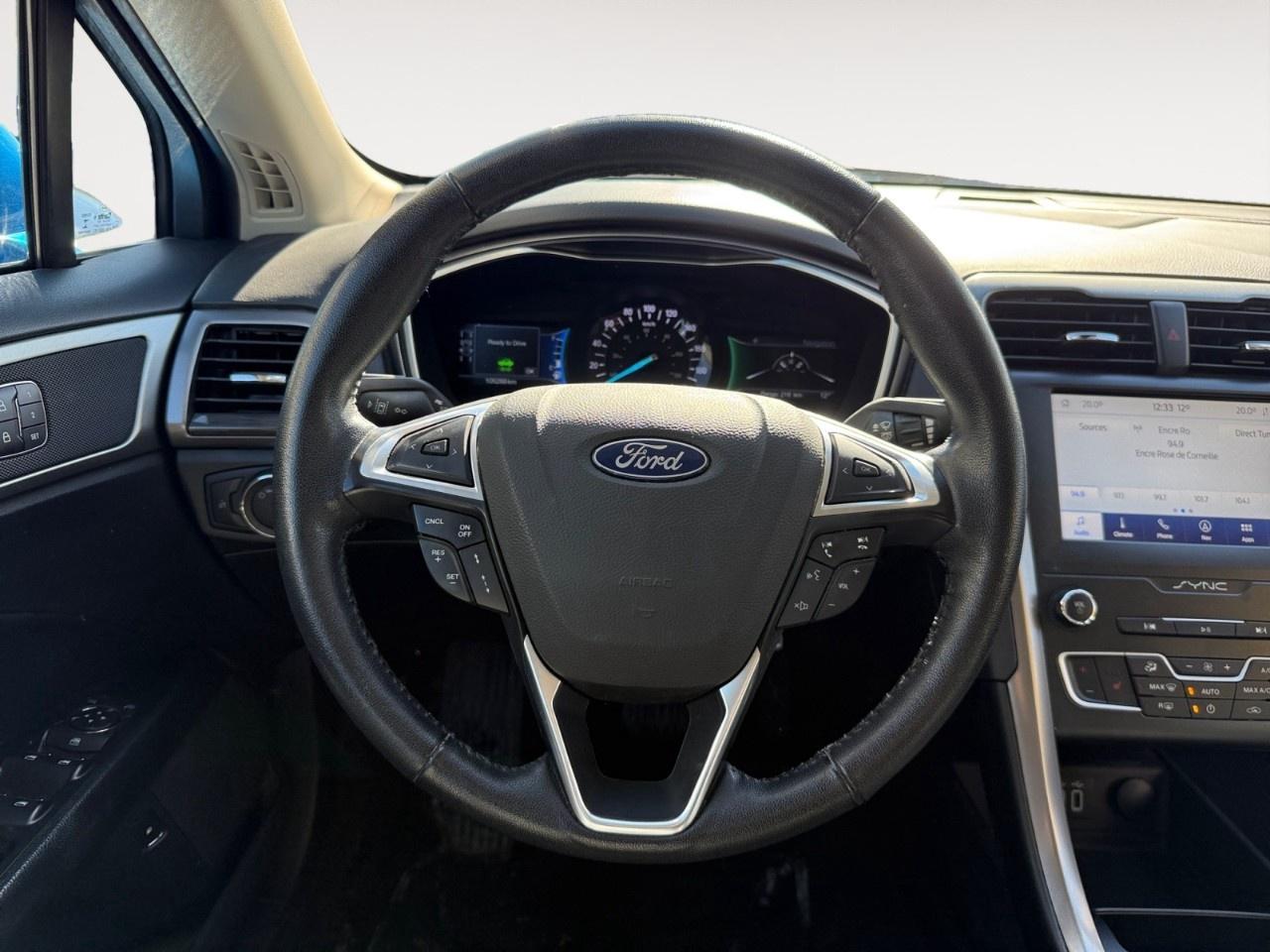 2020 Ford Fusion Hybrid SEL FWD Photo