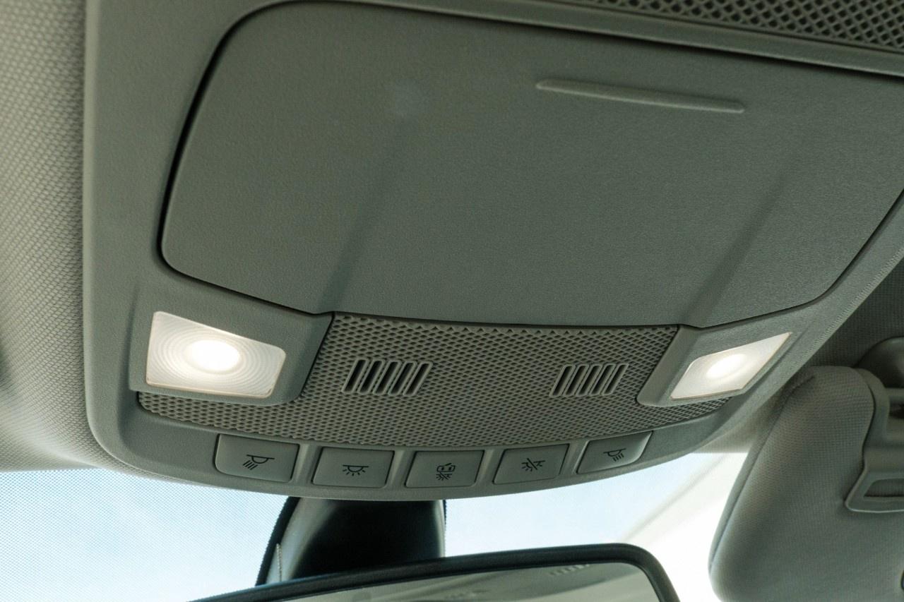 2020 Ford Fusion Hybrid SEL FWD Photo