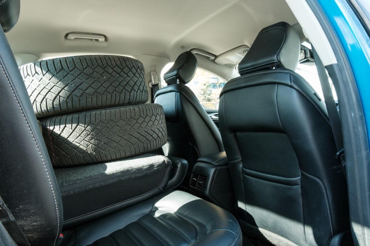 2020 Ford Fusion Hybrid SEL FWD Photo