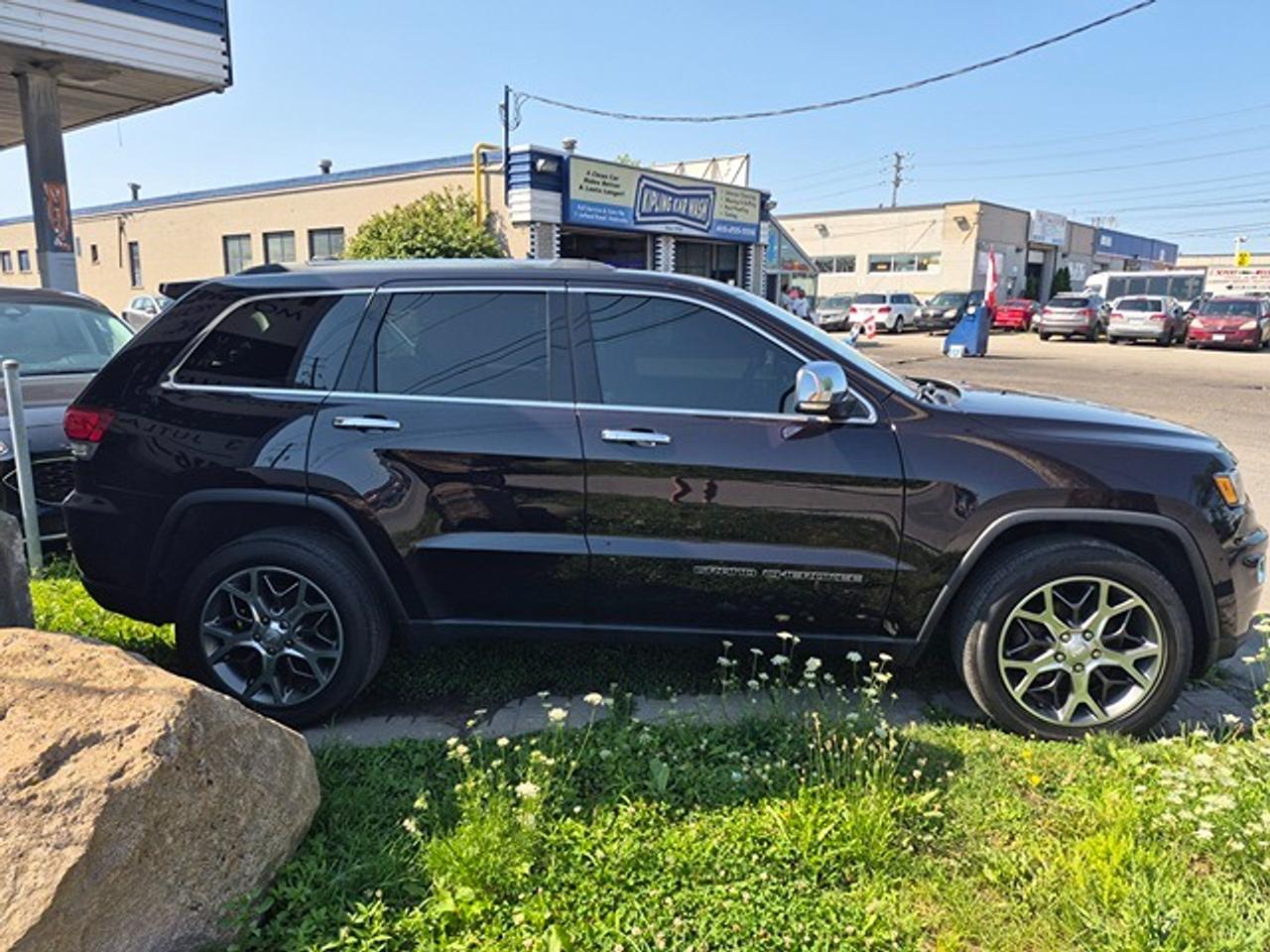 2020 Jeep Grand Cherokee LIMITED 4X4 Photo2