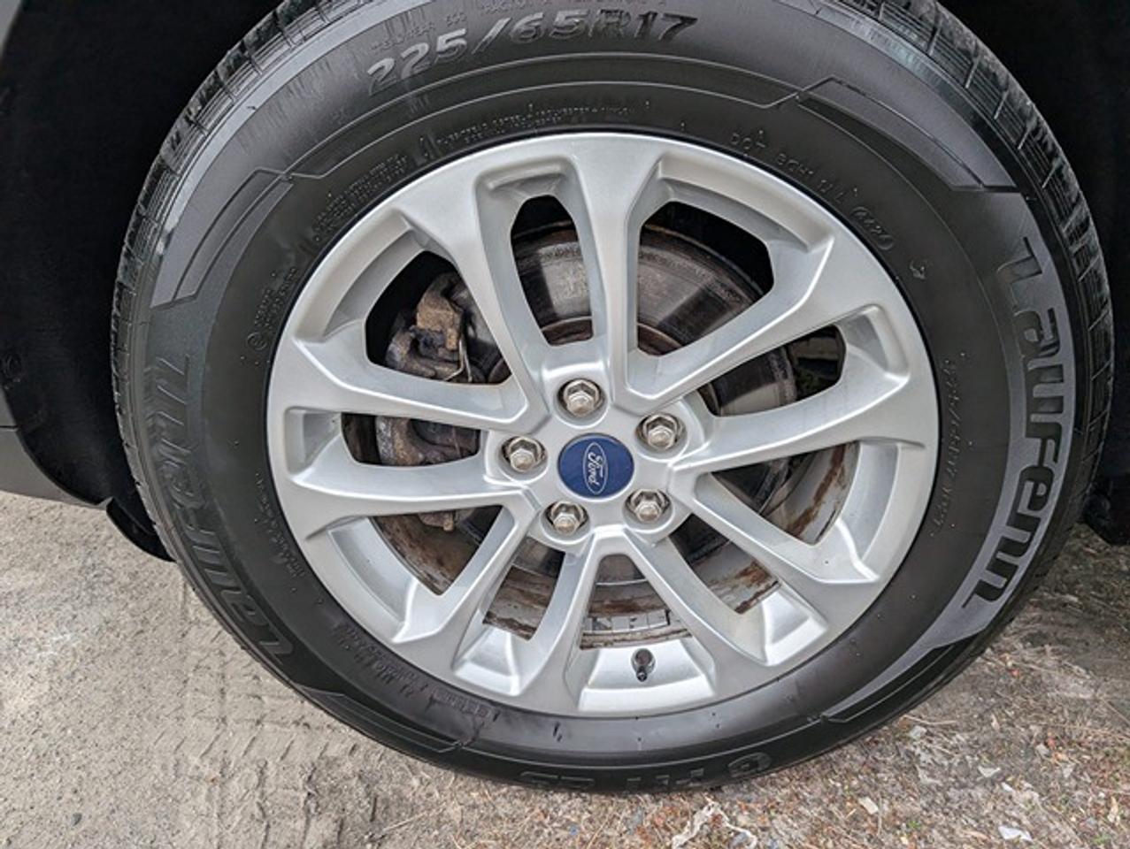2021 Ford Escape SE AWD Photo