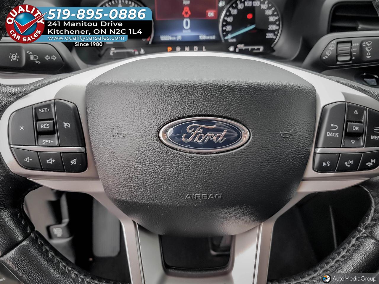 2022 Ford Explorer XLT 4WD Photo
