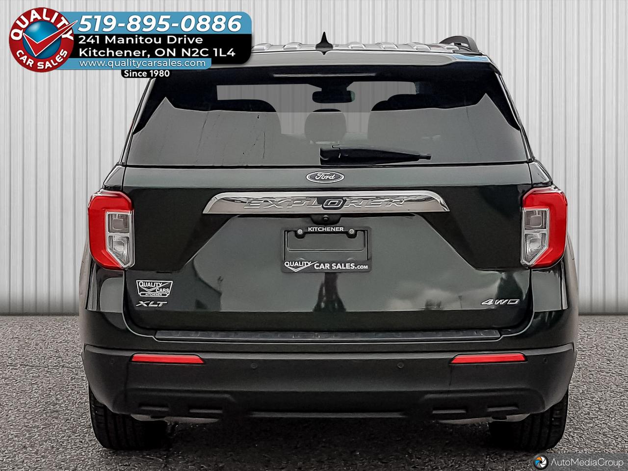 2022 Ford Explorer XLT 4WD Photo