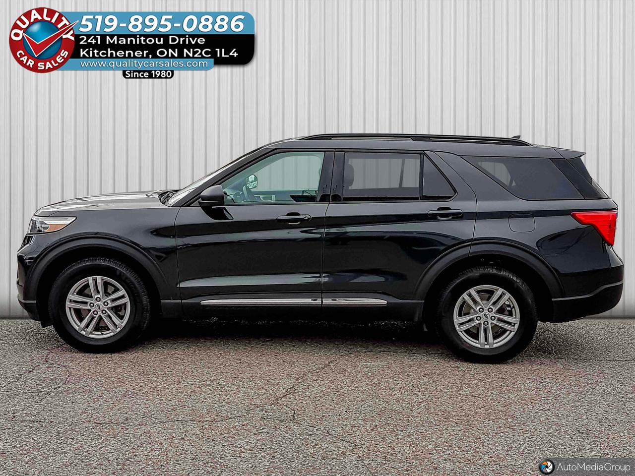 2022 Ford Explorer XLT 4WD Photo