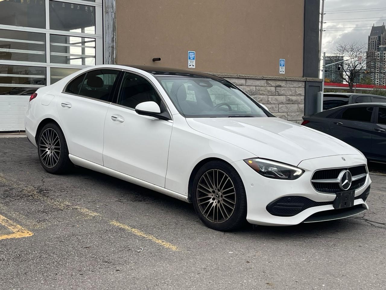 2024 Mercedes-Benz C-Class C 300| CLEAN TITLE| AWD| Photo2