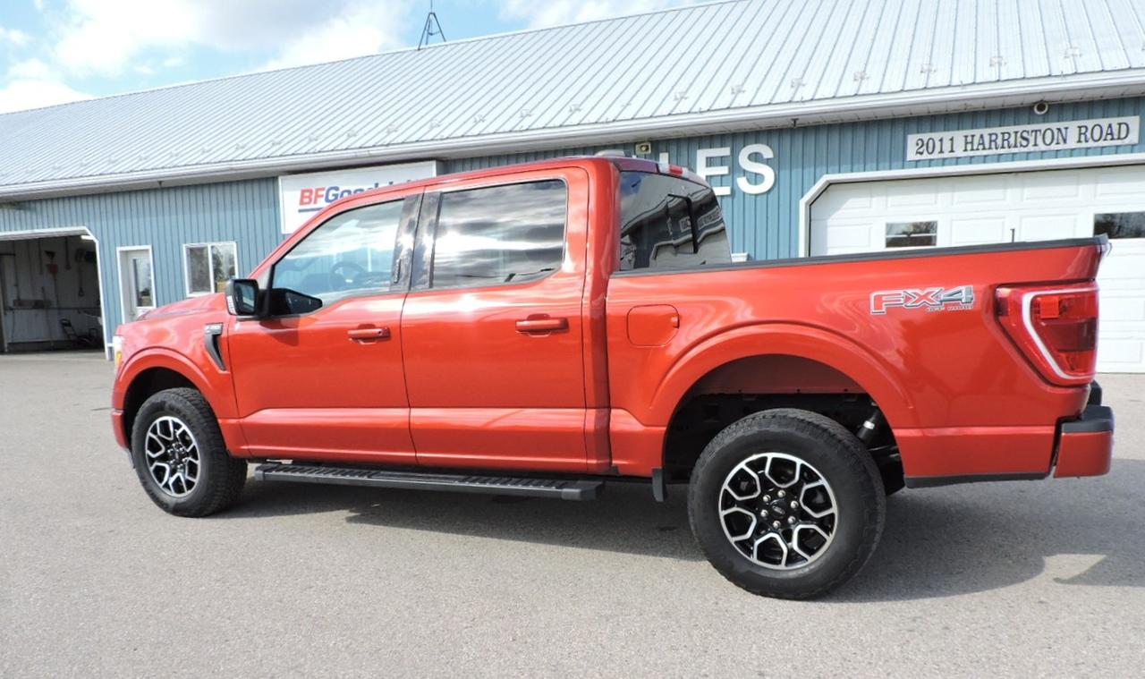 2023 Ford F-150 XLT/FX4 5.0L 4X4 1-Owner Well Optioned 76000KMS Photo