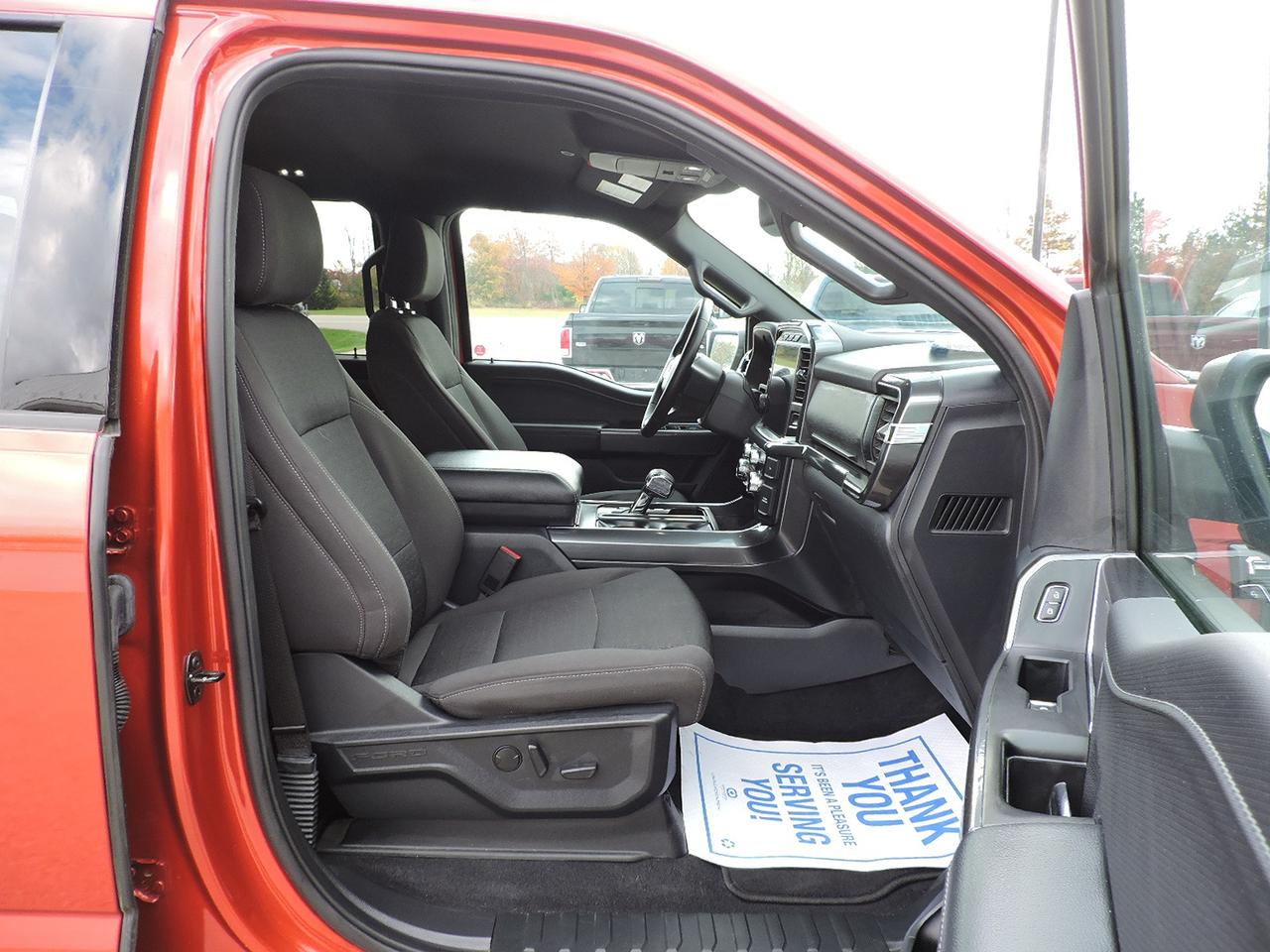 2023 Ford F-150 XLT/FX4 5.0L 4X4 1-Owner Well Optioned 76000KMS Photo