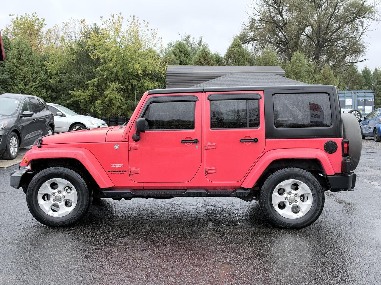 2013 Jeep Wrangler 4WD 4DR SAHARA Photo