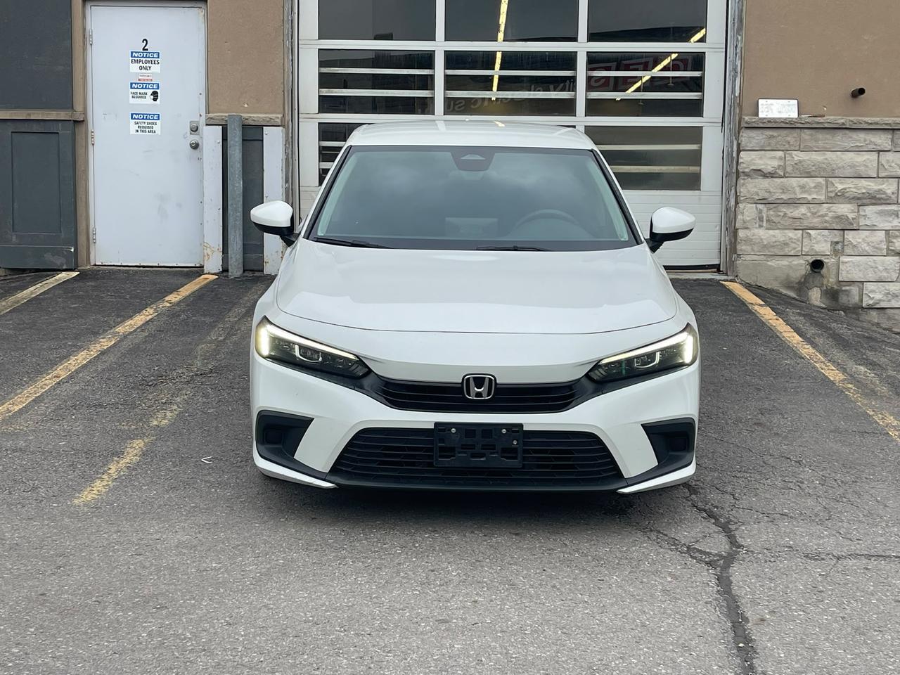 2022 Honda Civic LX | CLEAN TITLE | NO CLAIMS | Photo5