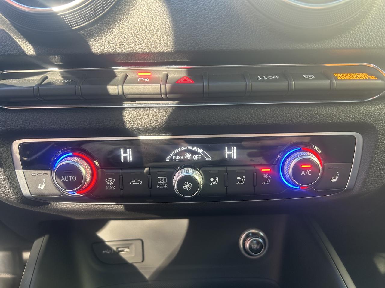 2019 Audi A3 Komfort - LOW KM'S, BACK UP CAM, NAV & MORE - Photo #34