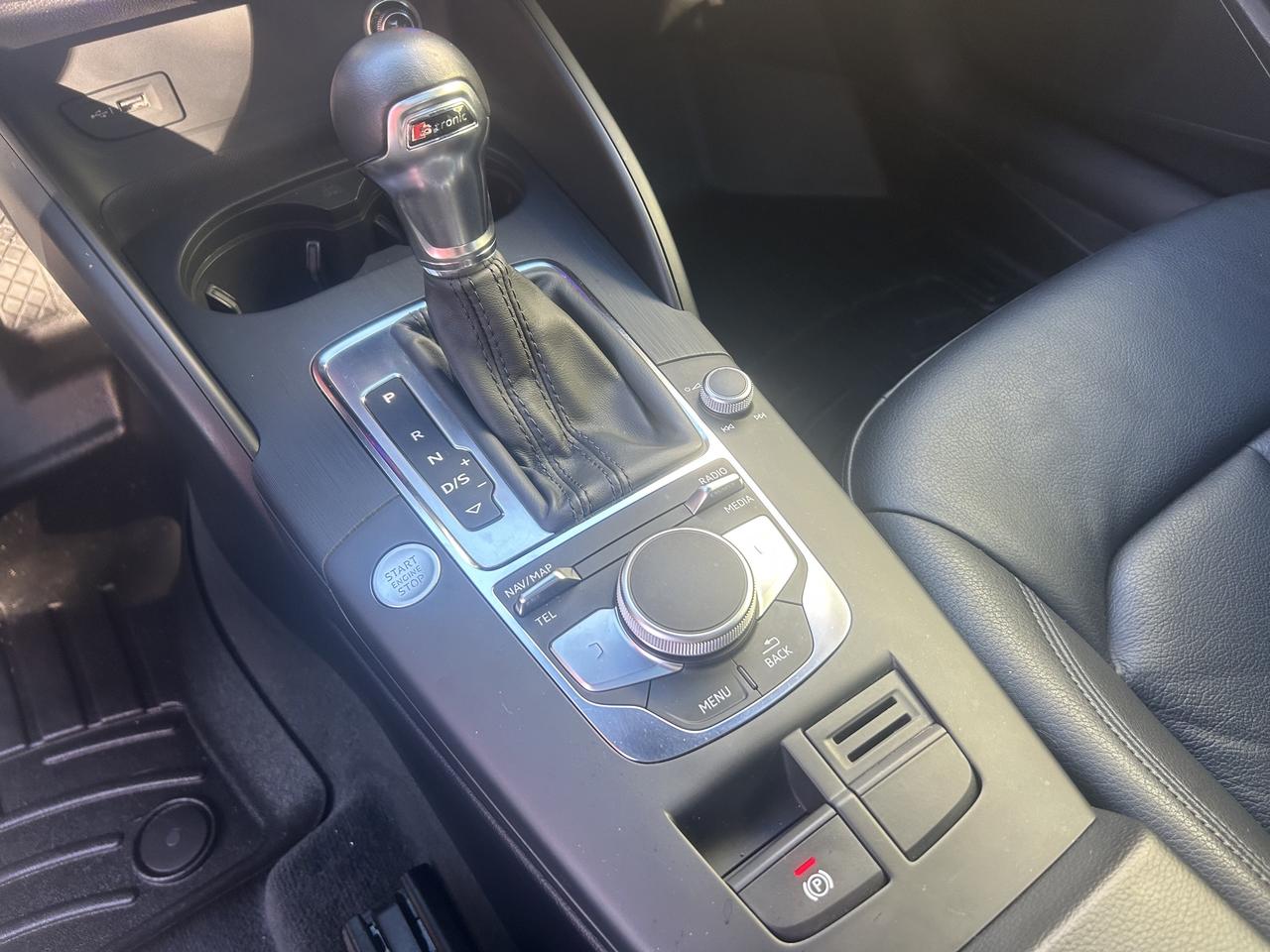 2019 Audi A3 Komfort - LOW KM'S, BACK UP CAM, NAV & MORE Photo